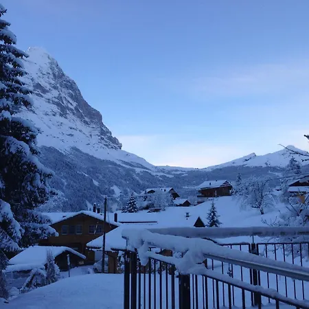 Lauberhorn Hotel 2*