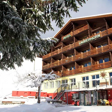 Hotel Lauberhorn 2*