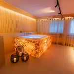 Grindellodge فندق