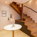 Ξενοδοχείο Grindellodge 3*